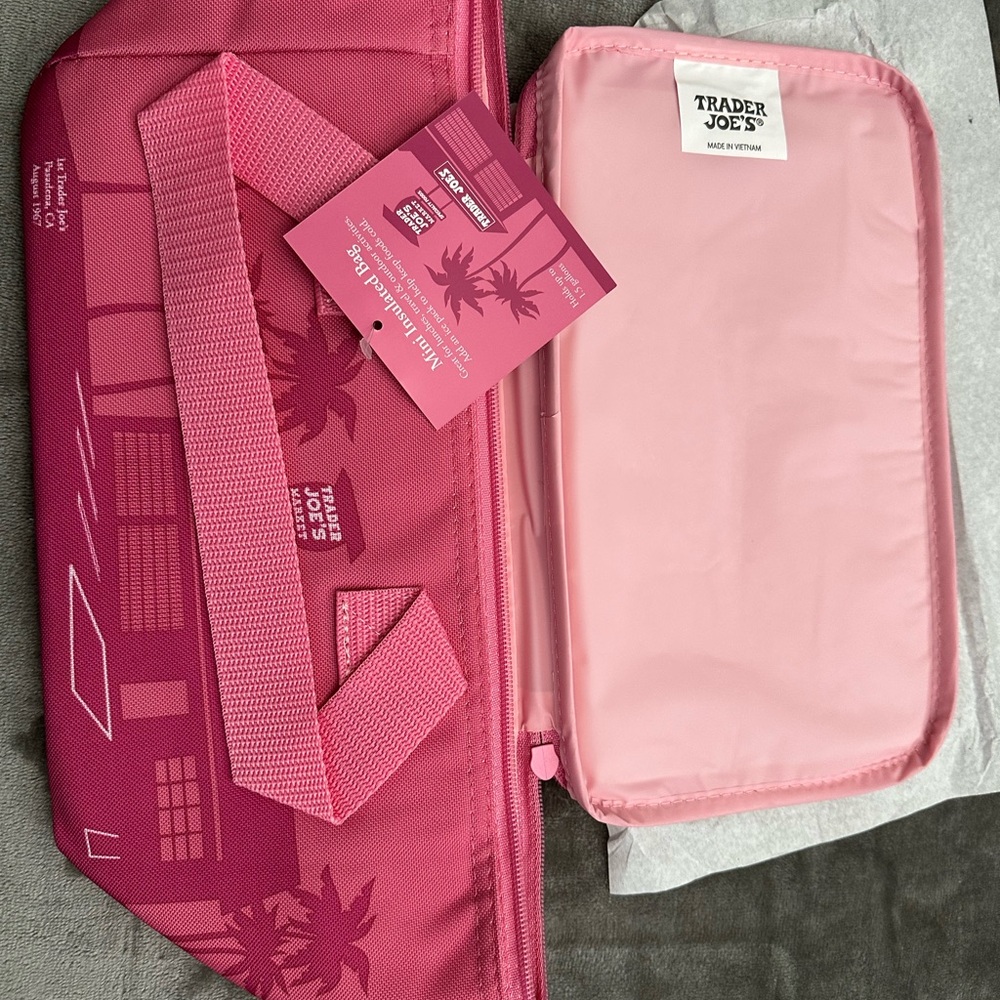 Trader Joe's Pink Insulated Minnie Tote & Pouch Set